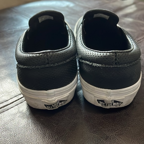 Kids Leather Vans Classic Slip-Ons - Picture 3 of 6